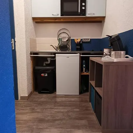 Studio Between Fac City Center *